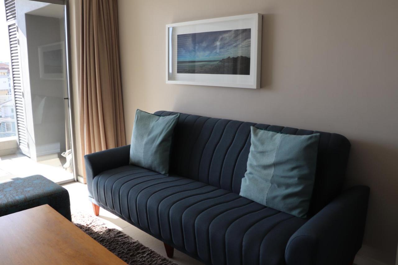 The Residences At Crystal Towers Kaapstad Buitenkant foto